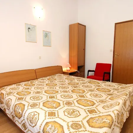 Apartment 837a Kali